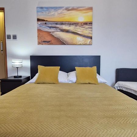 Cozy Modern Apartment Sunrise Studio 35M2 Balcony 3 Persons Краків Екстер'єр фото